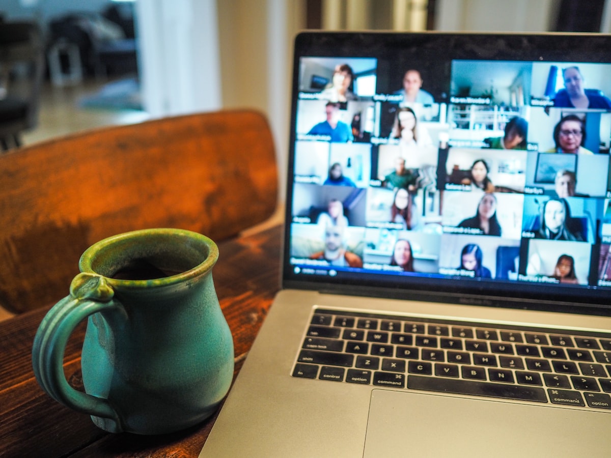How to Build Real Business Relationships in Remote and Hybrid Work